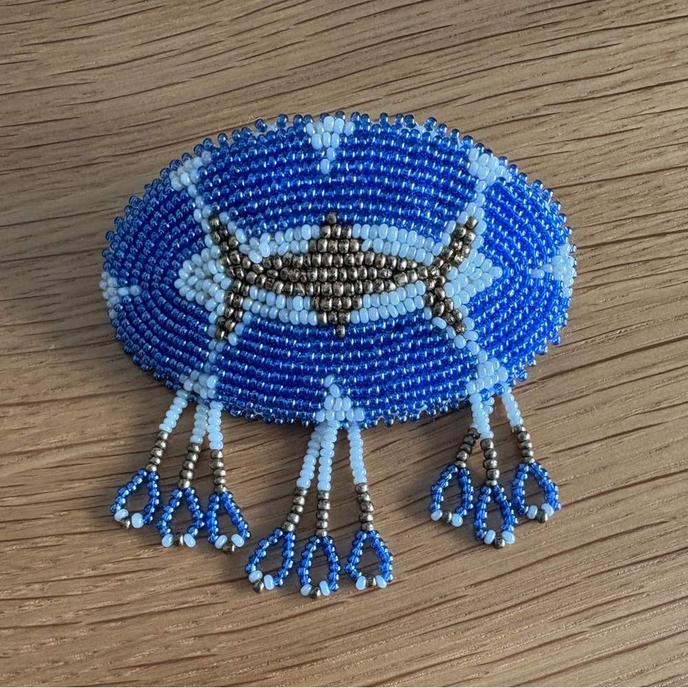 Handmade First Nations Beaded Hair Clip